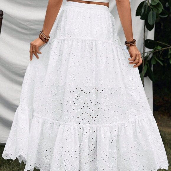 White Boho Women's Ruffle Design Hollow White Skirt - Picture 3 of 5